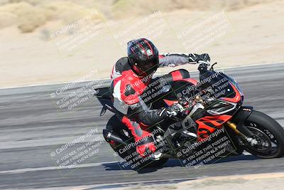 media/Dec-01-2025-Moto Forza (Mon) [[2daa91e15f]]/2-Intermediate Group/Session 4 Turn 9/